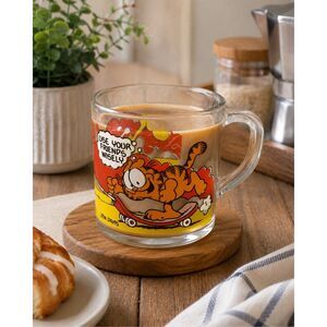 1978 McDonald's Garfield Glass Coffee Cup Mug "use your friends wisely" vtge